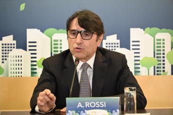 Imprese, Rossi (Assarmatori): “In Italia la più grande flotta di traghetti del mondo”