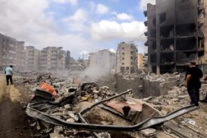 Israele espande operazione di terra in Libano. Ucciso a Beirut comandante Hezbollah Husseini