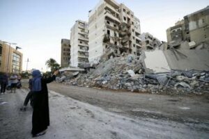 Libano, raid Israele contro la banca di Hezbollah: colpite sedi finanziarie a Beirut