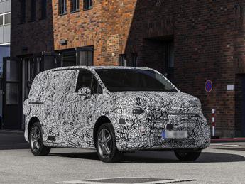 Mercedes-Benz, svelati i primi prototipi VAN.EA