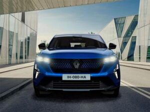 Renault Rafale, tra stile e sportività