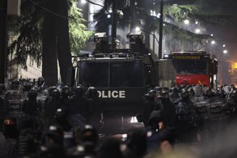 Georgia, scontri tra manifestanti pro-Ue e polizia