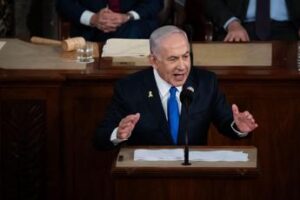 Mandato d’arresto, ira Netanyahu: “Giudici antisemiti”. Trump valuta sanzioni contro Cpi