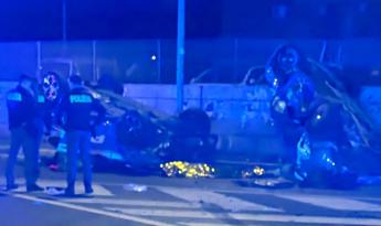 Roma, scontro fra volanti della Polizia: muore agente di 32 anni