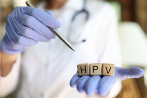 Tumori, in Italia oltre 2 mln di giovani non protetti dal Papillomavirus