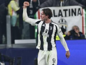 Juventus-Venezia 2-2, Vlahovic salva i bianconeri al 95° su rigore