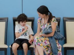 La Lega del Filo d’Oro ha promosso,nelle diverse regioni italiane dove è presente, iniziative “al buio” per far vivere ai volontari la condizione di chi non vede e non sente