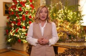 Meloni, auguri di Natale social: “Verso 2025 impegnativo per Italia forte” – Video