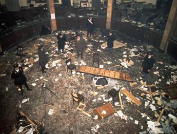 Piazza Fontana, Mattarella: “Unità Paese sconfisse eversori, eredità preziosa”