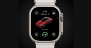 Tesla lancia l’app per Apple Watch: controllo dell’auto dal polso
