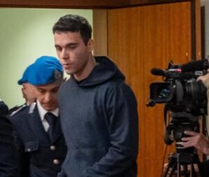 Turetta condannato all’ergastolo, la sentenza: no alle aggravanti crudeltà e stalking