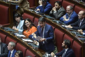 Ue, Conte: “Non è Commissione europea, ma gabinetto di guerra”