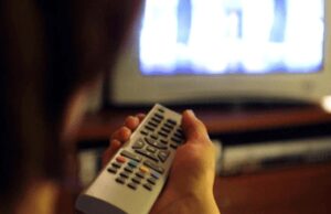 Ascolti tv, vince ‘La vita è bella’. Ottimo esordio per Stefano De Martino su Rai2