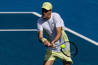 Australian Open, Sinner-Giron: 6-3, match oggi in diretta