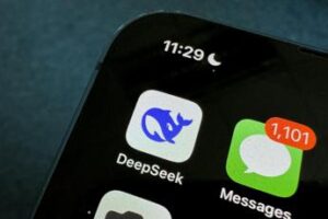 DeepSeek, cos’è il modello R1: alla scoperta del ciclone cinese AI