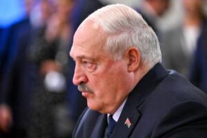 Elezioni in Bielorussia tra paura e repressione, oggi voto farsa per confermare Lukashenko