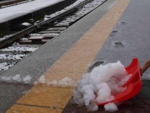 Maltempo al Sud, caos treni: cancellazioni e ritardi fino a 6 ore
