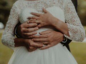 Matrimonio.com mette in palio 25.000€ per le coppie che si sposano nel 2025