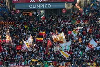 Roma-Eintracht, tensione nel prepartita: tifosi giallorossi attaccano tedeschi