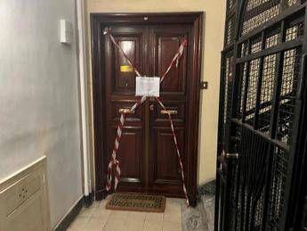 Roma, il giallo delle sorelle morte a Prati: “Traumi violenti esclusi da Tac”