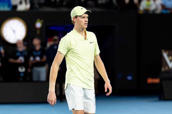 Sinner, slitta il ritorno in campo: Jannik si ritira dal torneo di Rotterdam