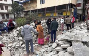 Terremoto in Tibet, scossa di magnitudo 6.8: più di 90 morti