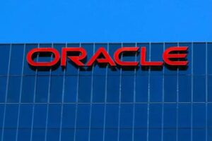 TikTok, Trump smentisce le voci su acquisizione da parte di Oracle