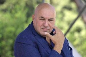 Truffa con nome di Crosetto, nel mirino anche Armani, Tronchetti Provera, la famiglia Moratti e Bertelli