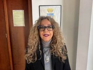 Cybersicurezza, preside Istituto Plinio il Vecchio: “Tra compiti della scuola c’è la formazione di una cittadinanza digitale consapevole”