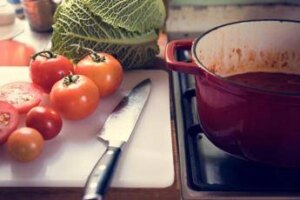 Ecco la ‘No-buy challenge’, solo 3 mosse contro lo spreco di cibo