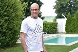 Giordano Cattaneo (Elettra Impianti): “La pompa di calore consuma meno energia con un notevole vantaggio economico”