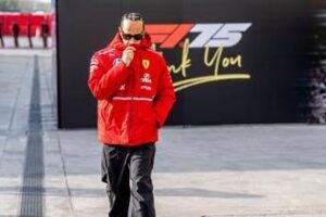 Hamilton-Ferrari, l’iconica copertina del Time per il ‘matrimonio’ del secolo