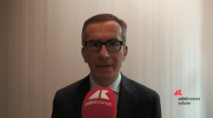 Mielofibrosi, ematologo Passamonti: “Studi dimostrano migliore efficacia di momelotinib”