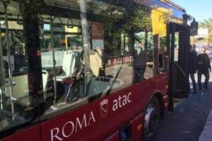 Roma, prezzo biglietto bus e metro non cambia