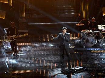 Sanremo 2025, The Kolors chi sono: l’amicizia con Elisa, i figli di Stash e la polemica del 2016