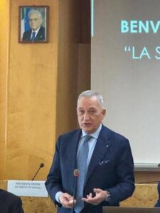 Sanremo 2025, Vaia: “Applausi per Conti, sul palco temi importanti che sono specchio del Paese”
