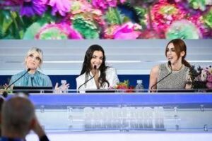 Sanremo 2025, boom di ascolti per seconda serata. Conti: “Si pedala con sorriso”