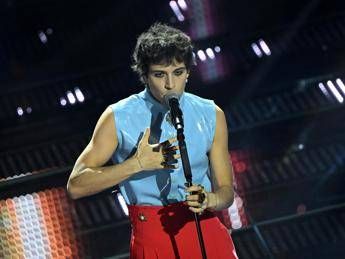 Sanremo 2025, chi è Alex Wyse: il finalista delle ‘Nuove proposte’