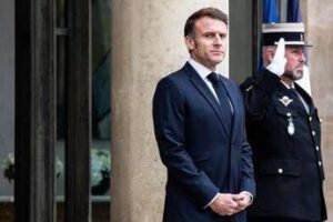 Ucraina, al via vertice di Parigi: l’Europa prova a reagire dopo la mossa di Trump