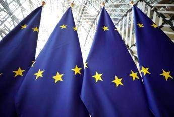 Ue, la difesa sul tavolo dei leader oggi a Bruxelles: Stati divisi