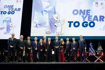 Un anno a Milano Cortina 2026, Bach: “L’Italia è pronta”. Salvini: “Olimpiadi di tutti”