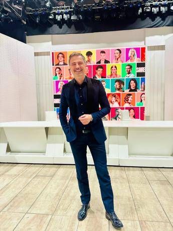 “Unomattina in Famiglia” da record: 39,8% di share e Beppe Convertini protagonista sia in TV che a Casa Sanremo