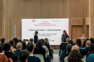 Volvo, ‘Reagire alla violenza’: Volvo Trucks e Volvo Penta contro la violenza di genere