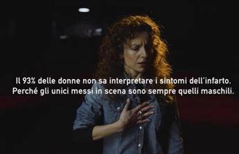 “Accendere i riflettori sull’infarto delle donne”, al via campagna del Monzino di Milano – Video