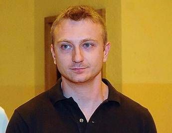 Alberto Stasi cerca casa lontano da Garlasco, tra richieste di selfie e pochi paletti