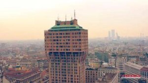 Alias dentro la Torre Velasca: una sfida tra memoria e innovazione
