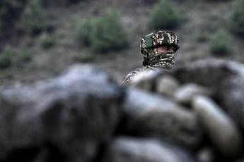 Attacco contro turisti nel Kashmir, 27 morti