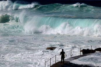 Australia, weekend di Pasqua tragico: almeno sei morti per onde anomale
