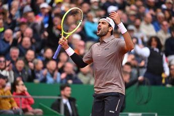 Berrettini, il mistero del biglietto caduto in campo: cos’è successo a Montecarlo