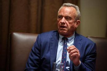 Bimbi morti per morbillo in Texas, Kennedy Jr fa marcia indietro: “Vaccino serve”